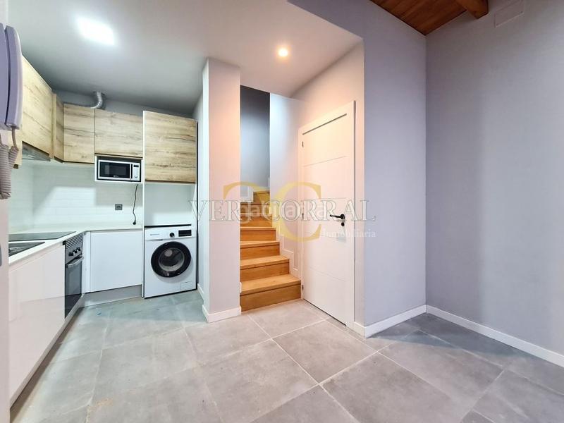 Foto 81cb4434-8abf-44e7-ba15-6d1c16966ef7. Pis amb calefacció a Cimadevilla Gijón