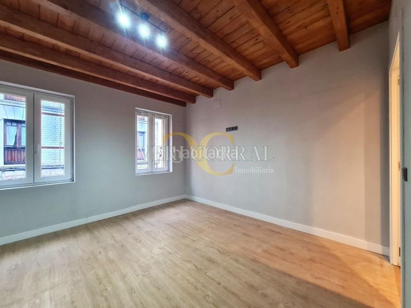 Foto d76b1e06-6fbe-49eb-8379-ebd13178dab0. Pis amb calefacció a Cimadevilla Gijón