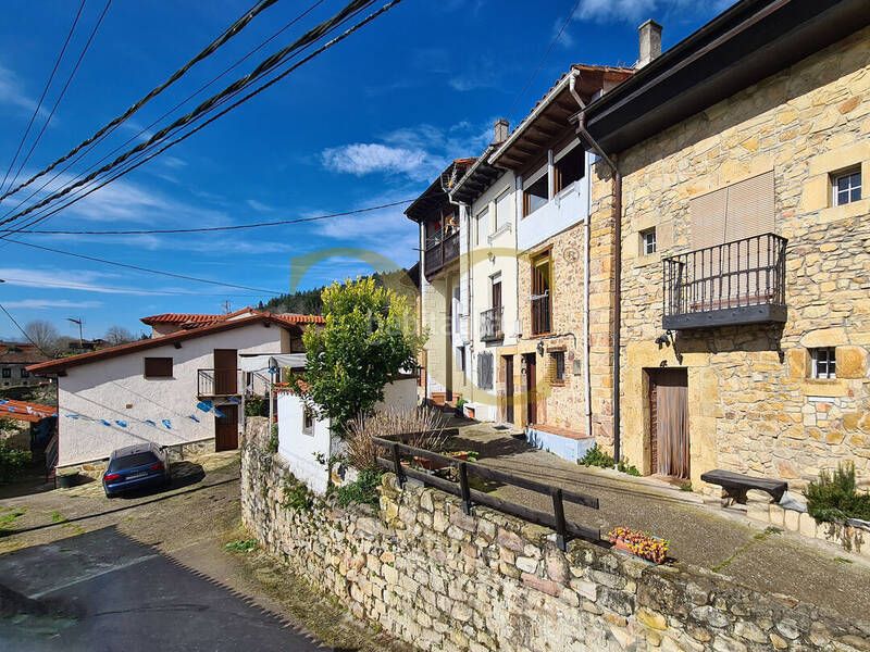 Foto df6ec4c4-e3a5-4e7f-9a31-16ca23d631f9. Casa adossada amb calefacció a Vidiago-Pendueles-Tresgrandras Llanes