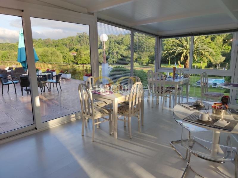 Foto 1e58b37f-f2ea-4b35-8d4f-04144173295a. Édifice dans Ribadesella