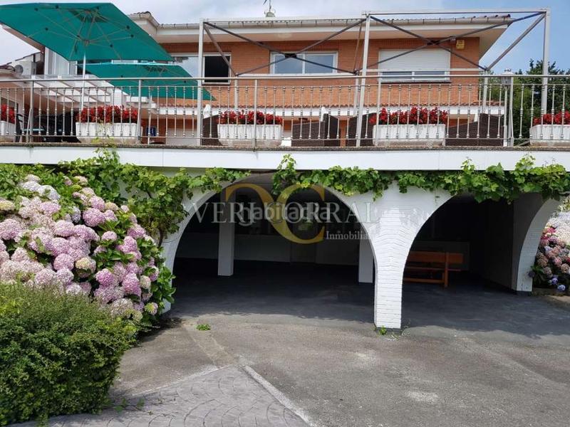 Foto 77b74038-205b-497f-b3b8-226cd2856223. Édifice dans Ribadesella