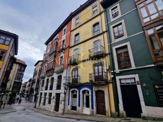 Edifici  Plaza de san roque. Exclusiva edificio en venta en el centro de llanes.