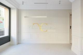 Local Comercial en Calle de Nanclares de Oca