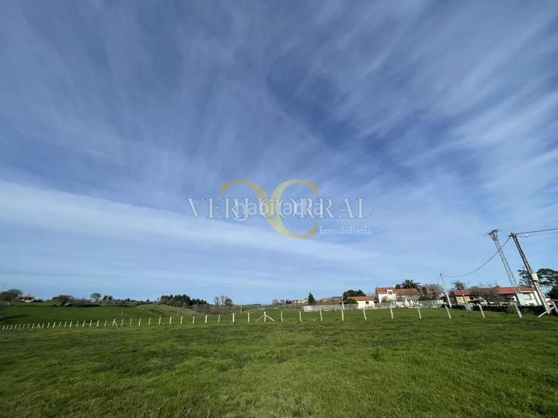 Foto 21f9417c-6f2e-4387-a6e3-58ee84e2e2b4. Terreno residenziale in Tazones - Argüero Villaviciosa