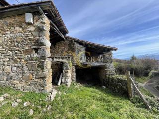 Maison  Cofiño. Exclusiva cuadra para reformar con terreno y preciosas vistas a