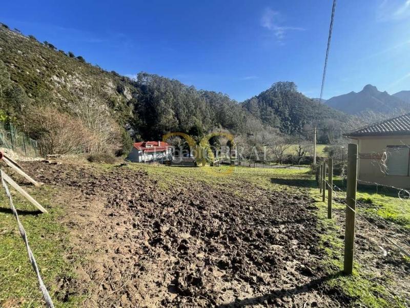 Foto 1e26d3b7-f7d2-4549-a142-44ea487d40b3. Terreno residencial exclusiva terreno edificable junto al río sella. en Ribadesella