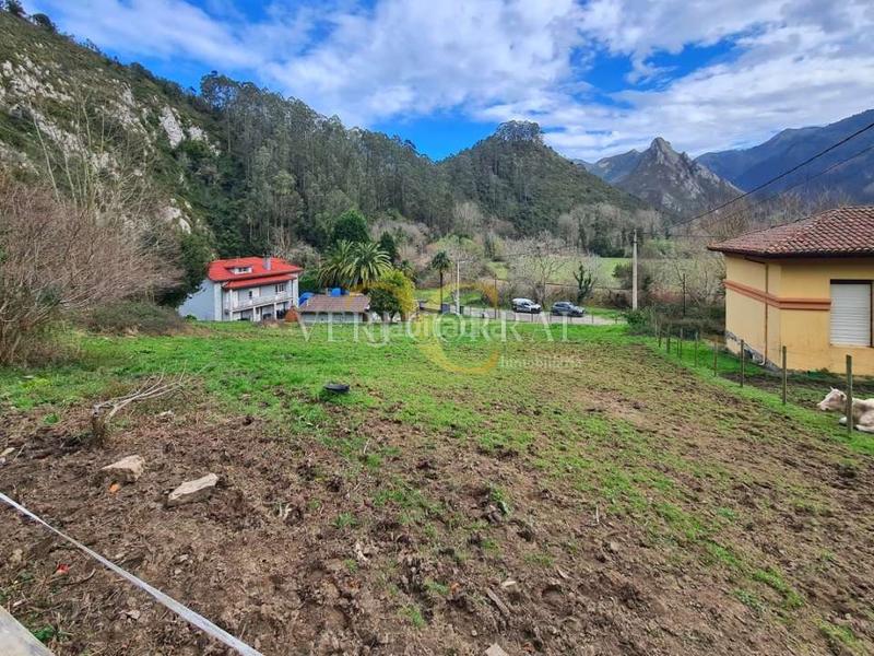 Foto ad881c81-202a-4370-b42e-8fee04a5aa61. Terreno residencial exclusiva terreno edificable junto al río sella. en Ribadesella
