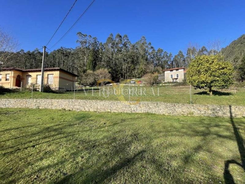 Foto c5a7de1d-a143-41f3-ad0c-84c166e429e5. Terreno residencial exclusiva terreno edificable junto al río sella. en Ribadesella