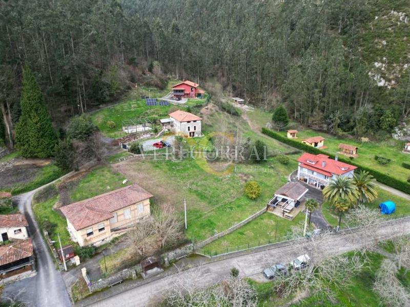 Foto e2d21db4-9d34-4012-866a-1acb5d568bd1. Terreno residencial exclusiva terreno edificable junto al río sella. en Ribadesella