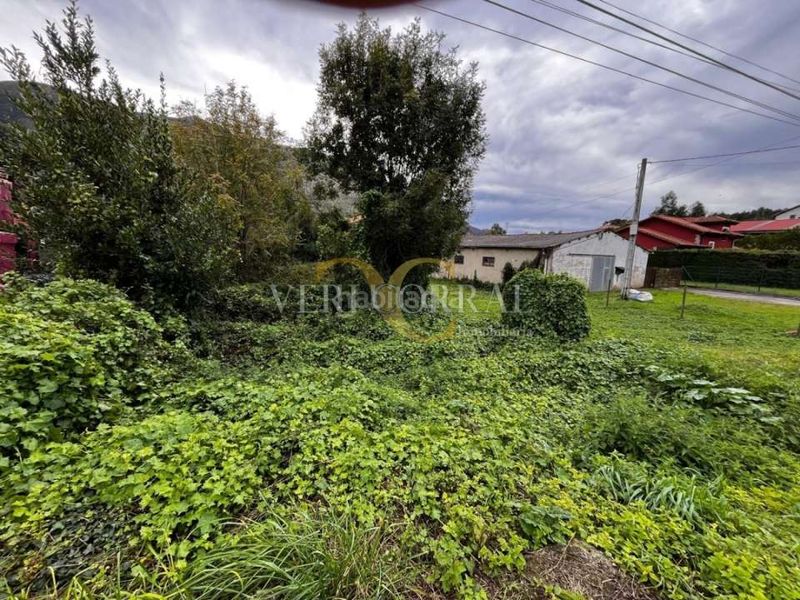Foto 069b5070-acfb-4101-b2d7-dd888964e9ff. Terreny residencial a Ribadesella