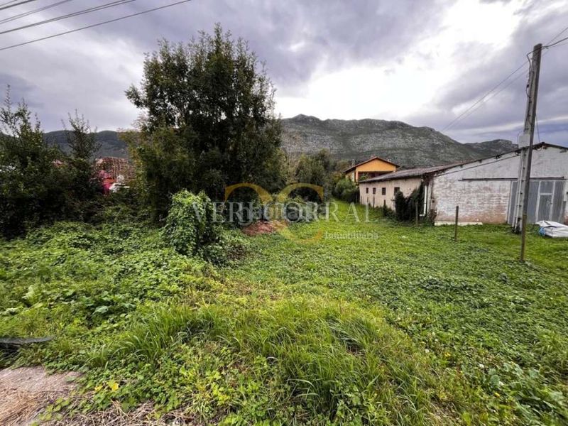 Foto 8bda9bba-5040-462d-9057-9359c60b066a. Terreny residencial a Ribadesella