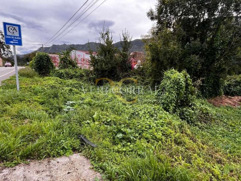 Foto b5b564a6-a41c-4b4d-b684-f7187130d843. Terreny residencial a Ribadesella