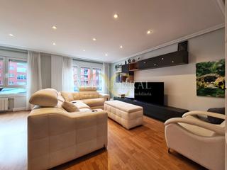 Pis  Calle aguado. Exclusiva bonita vivienda totalmente reformada en la arena.