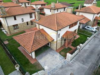 Xalet  Barrio v.peña-gándara. Chalet independiente a 6 kilómetros de cabezón de la sal.
