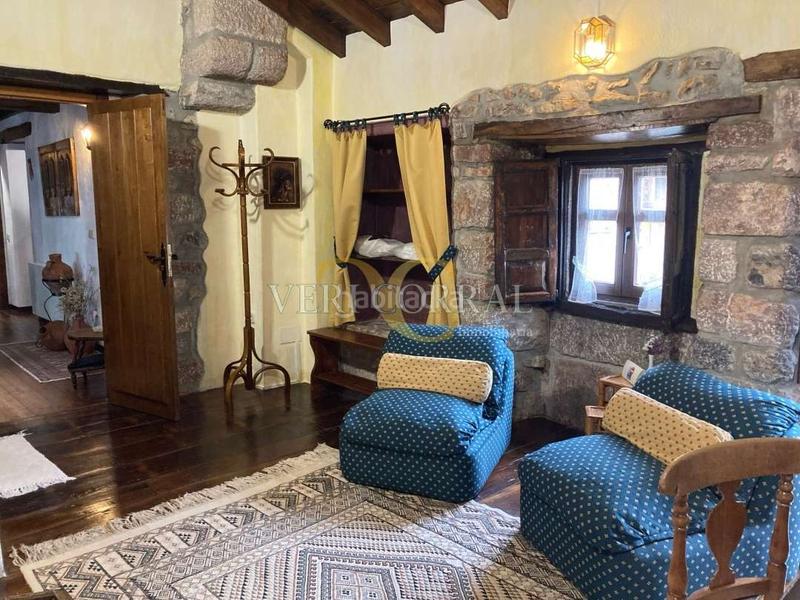 Foto 03fc5e43-d2ec-418d-b9b7-51439a08d72b. Édifice dans Peñamellera Baja