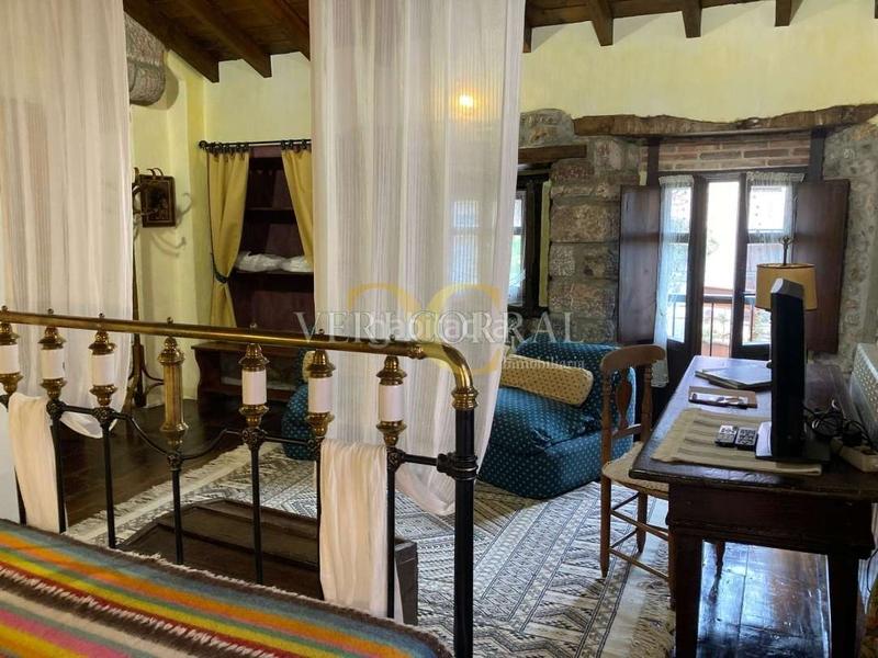 Foto 041d750a-9205-42c4-9ec4-a2b3091fc5f7. Édifice dans Peñamellera Baja