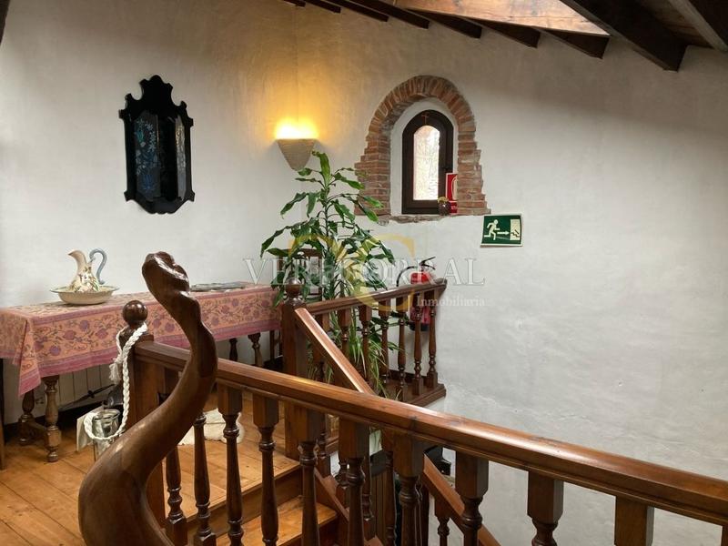 Foto 0fc95a58-669d-4285-a6a7-17c2f55bf4cf. Édifice dans Peñamellera Baja