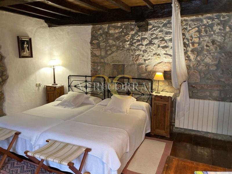 Foto 265ec496-d751-472d-9b85-ffef732c88bf. Édifice dans Peñamellera Baja