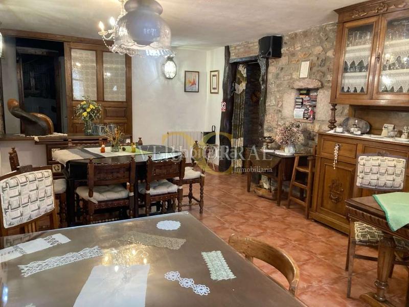 Foto 648ecf6f-29e9-42b2-a4c3-5fb639092dde. Édifice dans Peñamellera Baja