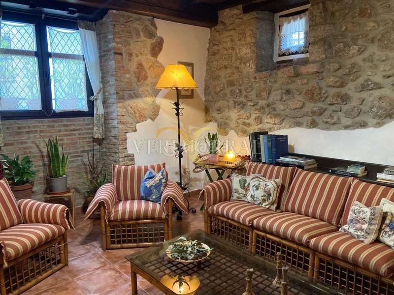 Foto 6c8f218b-87b5-4a8b-88e6-4b72e8a99096. Édifice dans Peñamellera Baja