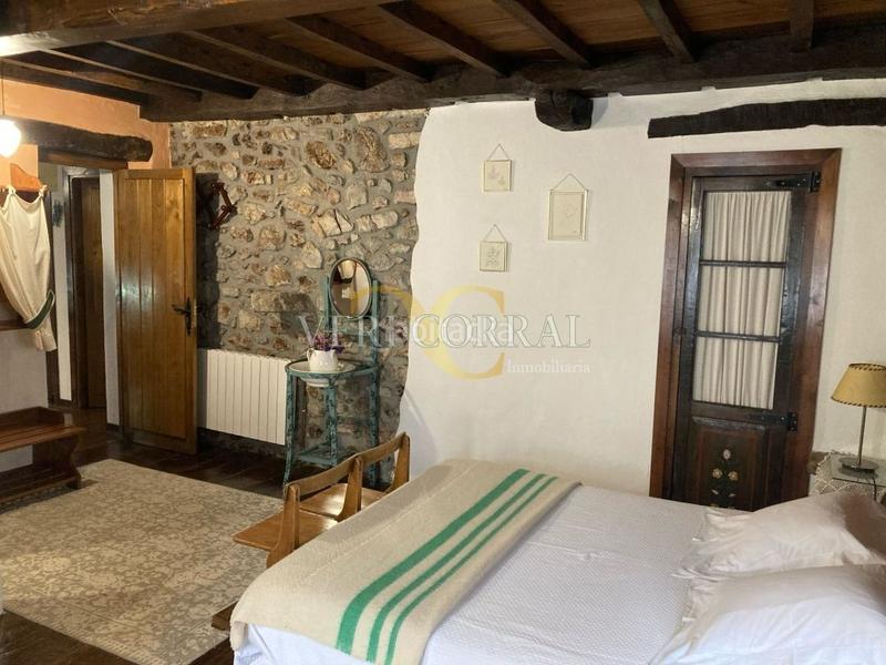 Foto 7b0060e1-d7ad-44eb-bffe-af260f6efcfc. Édifice dans Peñamellera Baja