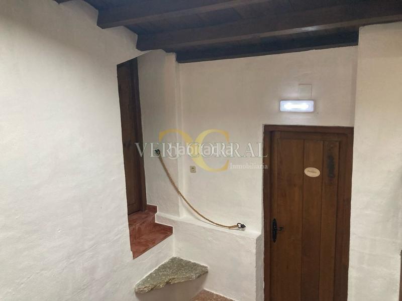 Foto 8c5c5d76-2ca1-44d4-8eb1-918ffde86ddc. Édifice dans Peñamellera Baja