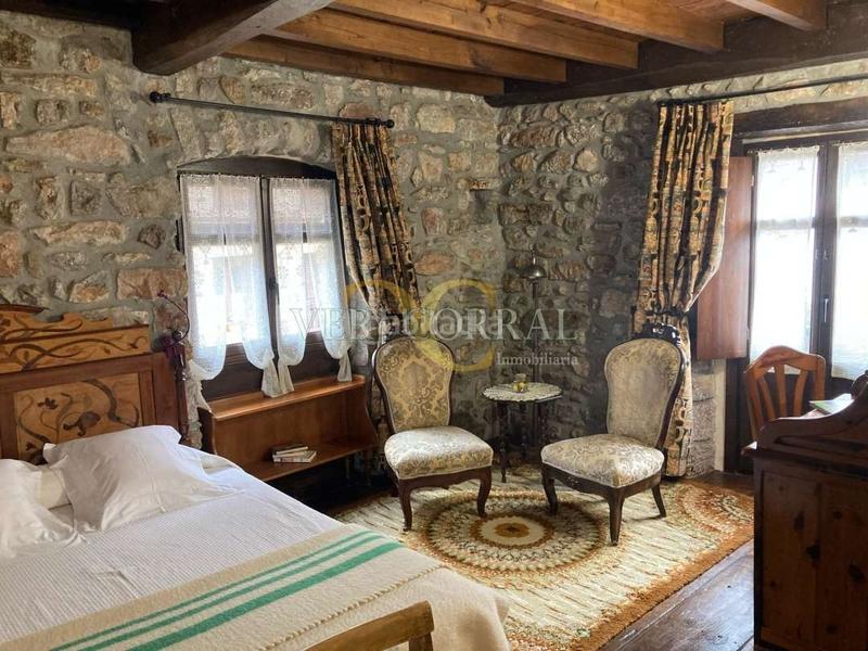 Foto 915994c5-13c9-4b8a-8e12-ef18bb13278c. Édifice dans Peñamellera Baja