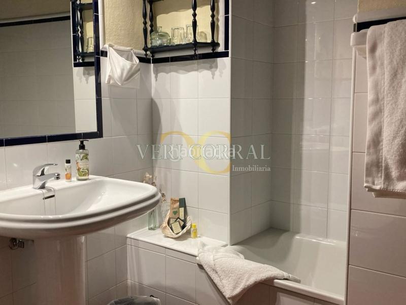 Foto b30eb31d-3c96-4d29-a2d2-08e525cbdde9. Édifice dans Peñamellera Baja