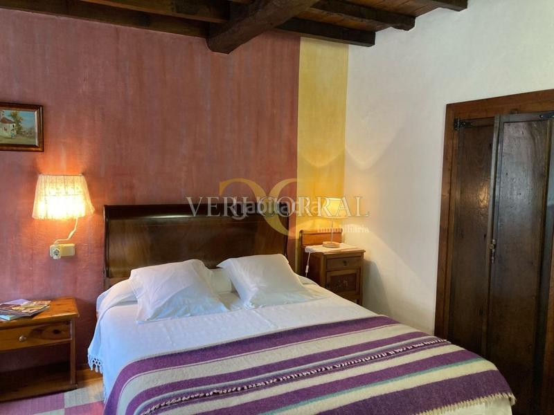 Foto d6f9c90a-c184-480b-99ff-fdbec281715c. Édifice dans Peñamellera Baja