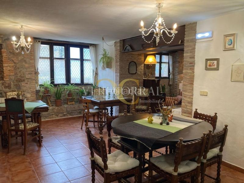 Foto fc4c7dff-2308-490a-aa3b-cd6f475dc366. Édifice dans Peñamellera Baja