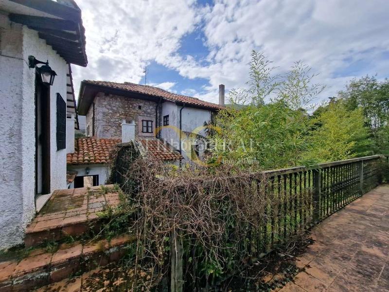 Foto e7ce1826-8bcc-487e-8547-438c2ddf6128. Maison avec chauffage parking dans Posada-Barro Llanes