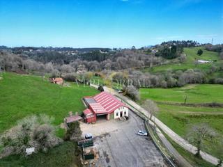 Edifici  San miguel de ucio. Exclusiva antiguo colegio con mas de 5000m de finca a 5 minutos