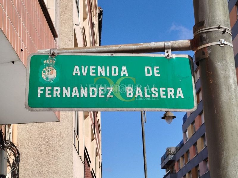 Foto e92a128c-5282-4b69-b5a9-8a27c771be6d. Local comercial a Centro Avilés