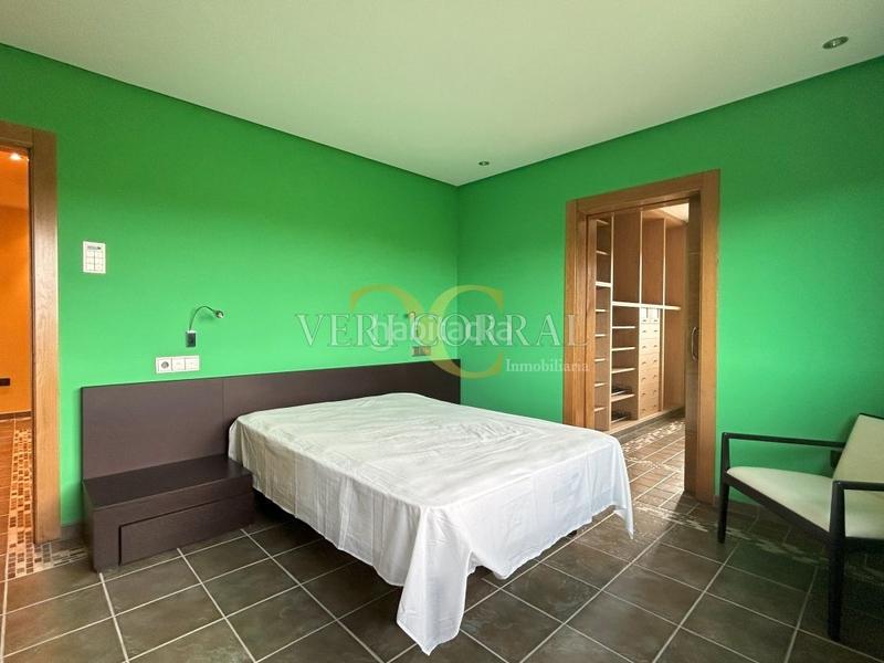 Foto 32f452bf-5151-41a8-9dd7-41240d94df24. Chalet exclusiva fantástico chalet en mareo. en Leorio Gijón