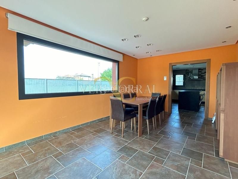 Foto 410f3269-3f2a-42e4-abc8-894abac5eccd. Chalet exclusiva fantástico chalet en mareo. en Leorio Gijón