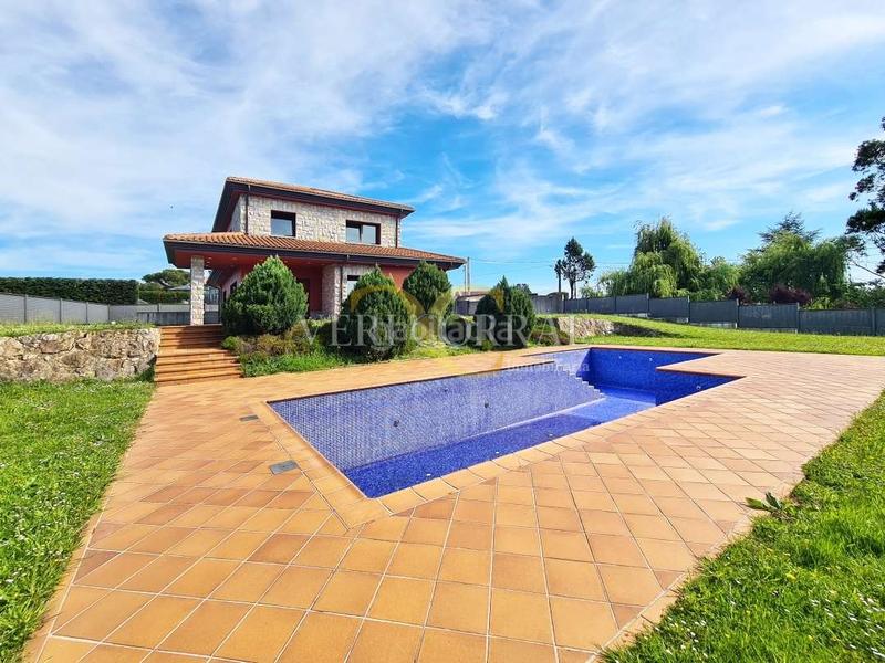 Foto 8f351d79-8ed1-4b6e-b626-63de8e57d115. Chalet exclusiva fantástico chalet en mareo. en Leorio Gijón