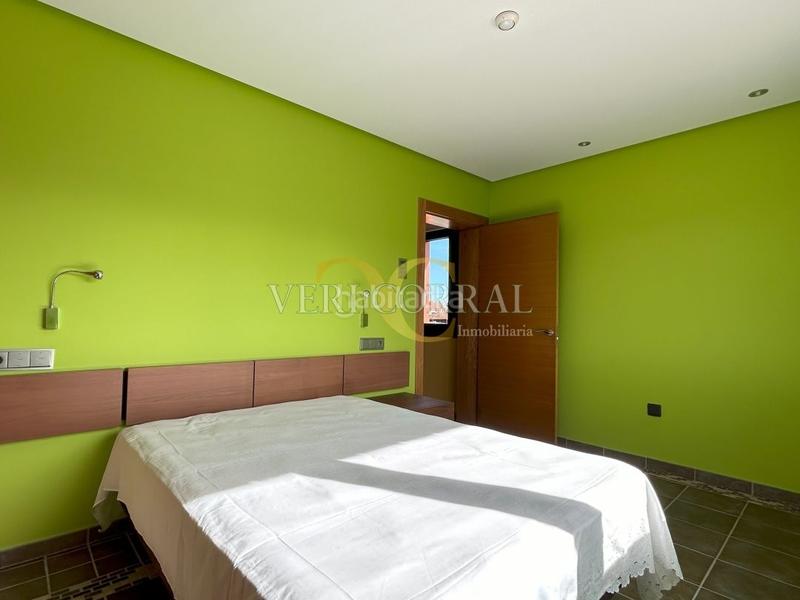 Foto d591e8c7-66d6-4ee9-bea2-dadae6b10a6a. Chalet exclusiva fantástico chalet en mareo. en Leorio Gijón