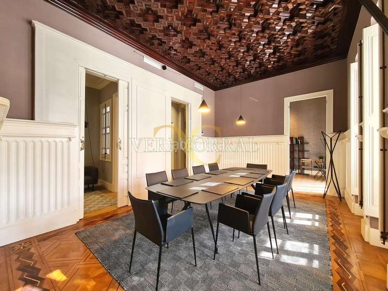 Foto 98a15547-4292-4397-b630-033b92dbf5ea. Alquiler piso edificio emblemático en la plaza del parchís. en Gijón