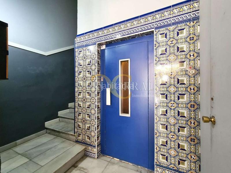 Foto a21767c5-84a4-4b7d-9b08-81acf1afe5c0. Miete etagenwohnung mit heizung in Centro Gijón