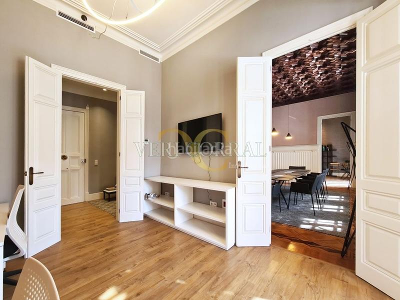 Foto a8c0ad53-8171-4dc6-aa16-3f960f4de89b. Miete etagenwohnung mit heizung in Centro Gijón