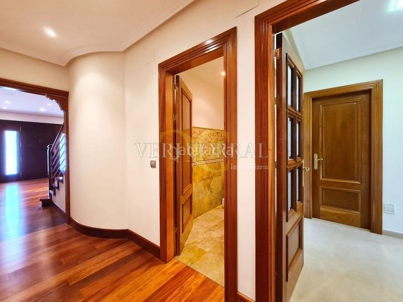 Foto 7caa1117-17c7-466f-9945-0dc8205350e2. Chalet exclusivo chalet en Montecerrao. en Montecerrao Oviedo