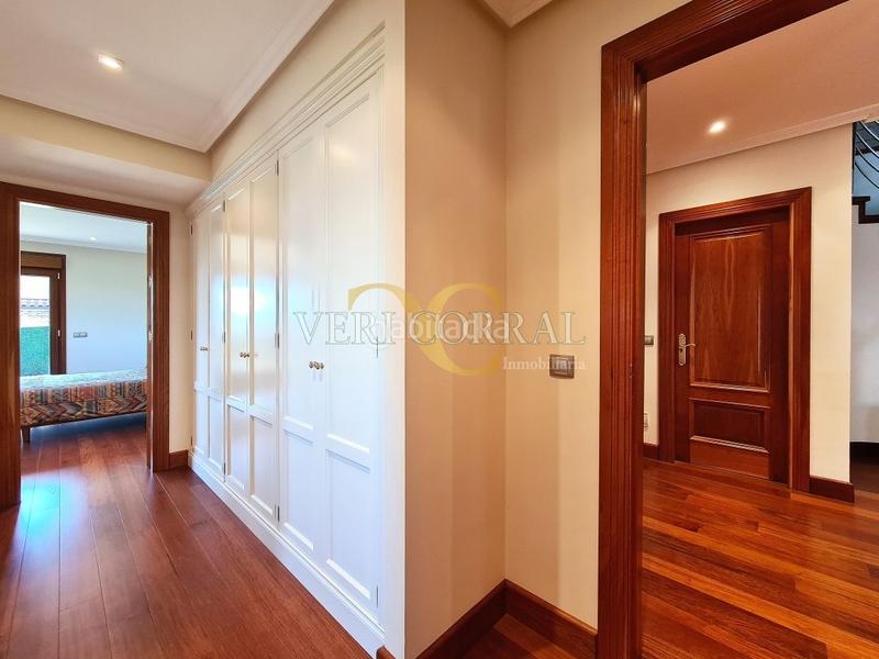 Foto 8b5e9a15-ac7f-4601-96d1-d731044fbb25. Chalet exclusivo chalet en Montecerrao. en Montecerrao Oviedo