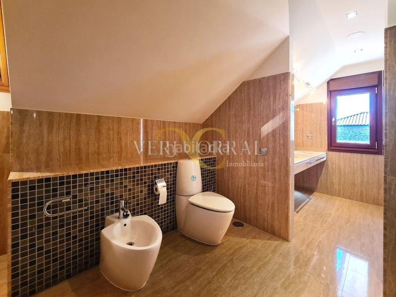 Foto 90eba92c-b74c-4f0c-8050-5634e8a66b4b. Chalet exclusivo chalet en Montecerrao. en Montecerrao Oviedo