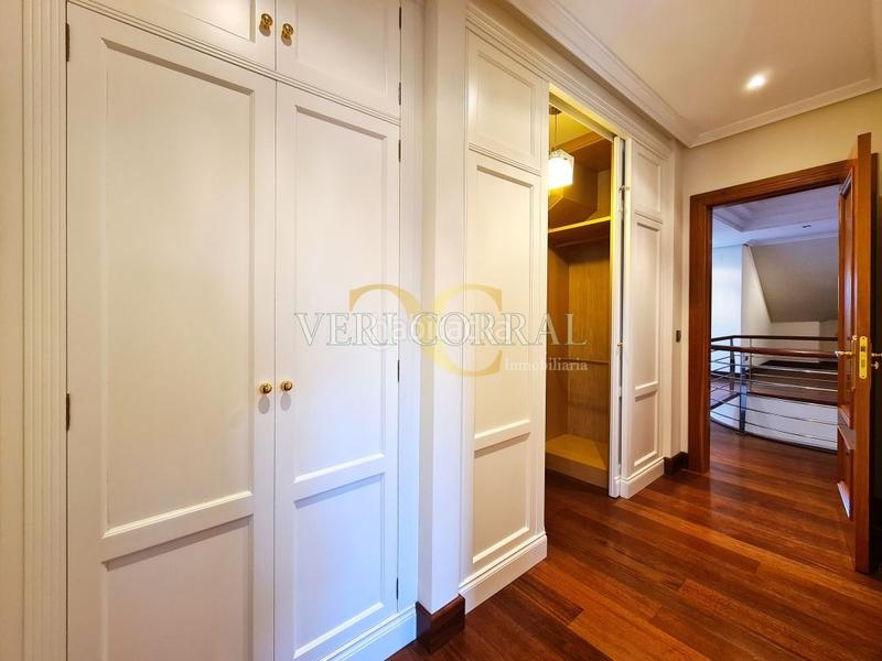 Foto a2884dae-57dd-4419-84a5-1d47d9c937a5. Chalet exclusivo chalet en Montecerrao. en Montecerrao Oviedo