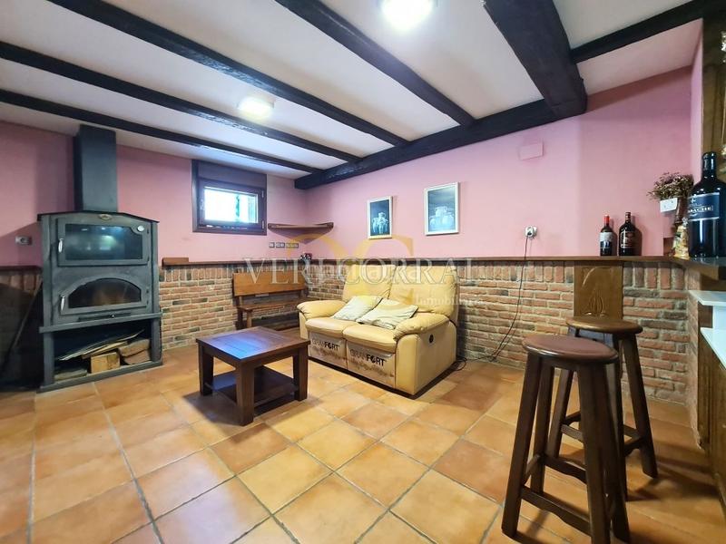 Foto d89e92d4-b5fa-4d89-a426-c556b034a59c. Chalet exclusivo chalet en Montecerrao. en Montecerrao Oviedo