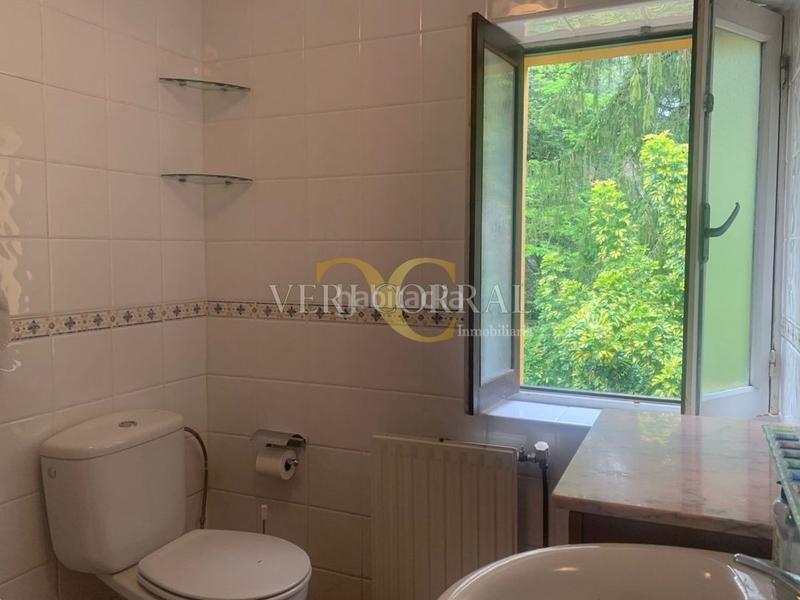 Foto 7638788c-d00e-4174-a41e-87f8d0c56883. Casa exclusiva casa a 1,5 kilómetros de la playa de san antolín. en Llanes