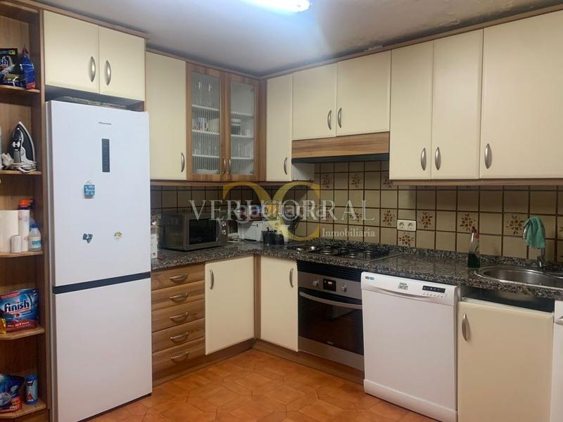 Foto cd60b243-5dd9-4c97-993d-b537c66ba3a4. Casa exclusiva casa a 1,5 kilómetros de la playa de san antolín. en Llanes