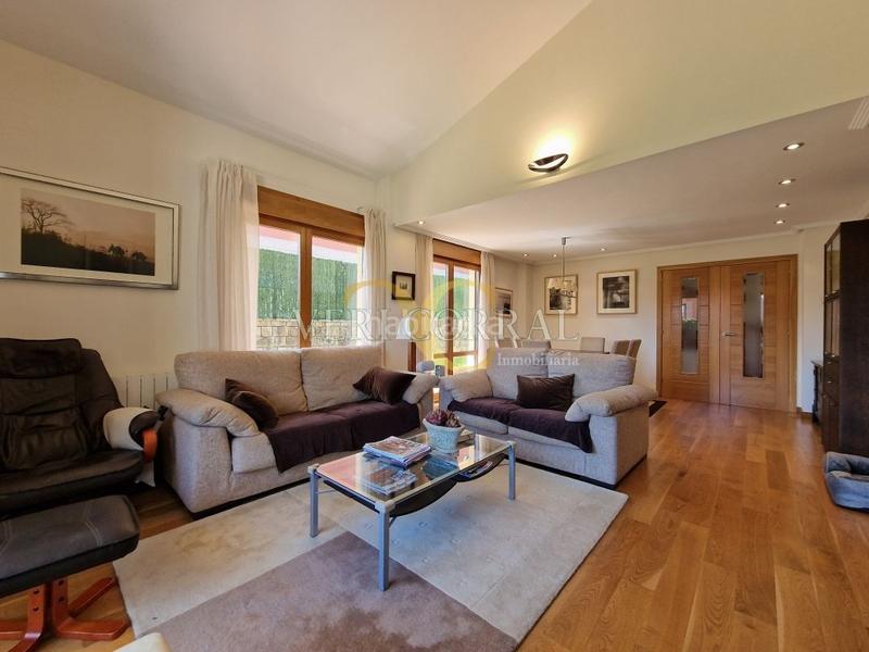 Foto b62ea8d3-85ef-466e-b612-64e4eea72cdc. Chalet with heating parking in Posada-Barro Llanes