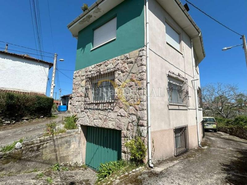 Foto 82e51574-b3d1-45a1-bfe9-891a0094dd04. Casa amb calefacció aparcament a Celorio-Poó-Parres Llanes