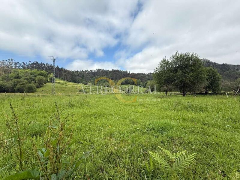 Foto 5d17761e-7ecf-476a-9d1b-79e338f75e77. Residential plot in Vibaña-Ardisana-Caldueño Llanes